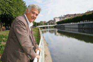 Le journaliste, Georges Pernoud Le journaliste, Georges Pernoud
