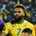 Aaron Boupendza, l'attaquant gabonais au parcours singulier, s’éteint à 28 ans en Chine