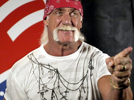 La star du catch et icône mondiale du divertissement Hulk Hogan est décédé à 71 ans