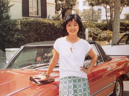 Teresa Teng, l’étoile éternelle de la chanson asiatique, s’est éteinte à 42 ans en 1995