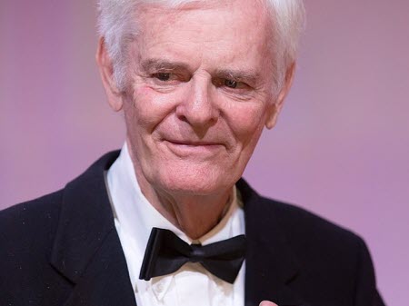 Paul Morrissey, cinéaste audacieux et proche d'Andy Warhol, s'éteint à 86 ans