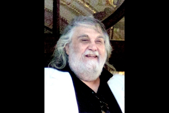 Evangelos Odysseas Papathanassiou, dit Vangelis. Photo Ian Patterson, CC BY 2.0, via Wikimedia Commons