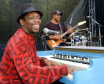 Le bluesman américain Lucky Peterson