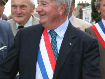 Le décès du politicien Jean-Pierre Soisson