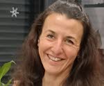 Mme Émilie Ris