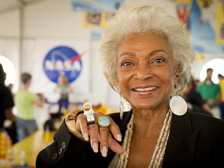 L'actrice et chanteuse américaine Nichelle Nichols  est décédée le 30 juillet 2022 à 90 ans