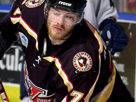 Kanstantsin Kaltsow, une figure du hockey biélorusse, nous a quittés à 42 ans