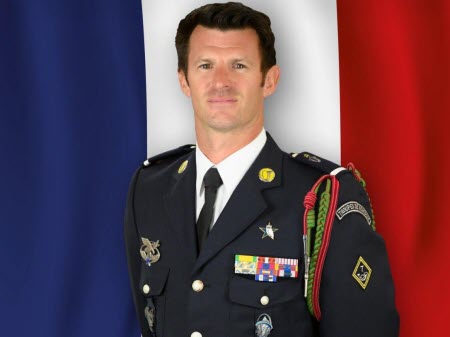 Hommage à l'adjudant-chef Arnaud Frion : mort pour la France au Kurdistan irakien