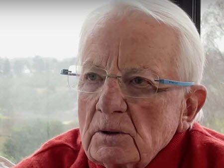 Just Jaeckin, cinéaste de l’hédonisme des années 1970 est mort le 6 septembre 2022