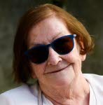 Mme Monique Lavall