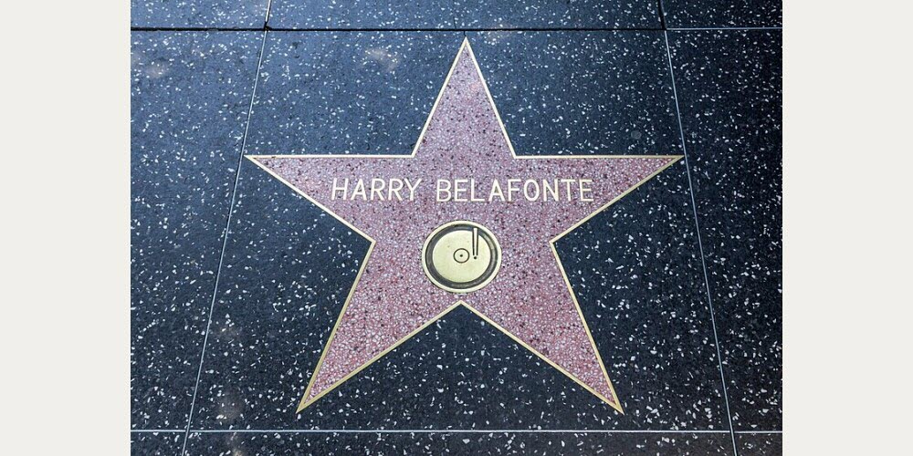 Hollywood Boulevard à Los Angeles, étoile d'Harry Belafonte
