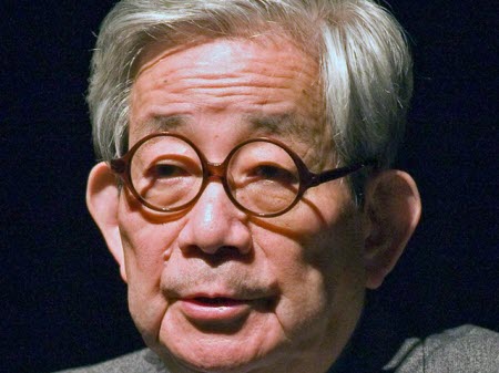 Le décès de l'écrivain japonais Kenzaburô Oé, Prix Nobel de littérature