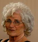 Mme Évelyne Hoffmann
