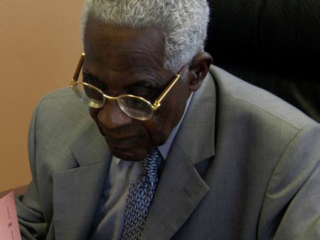 Le poète Aimé Césaire est décédé