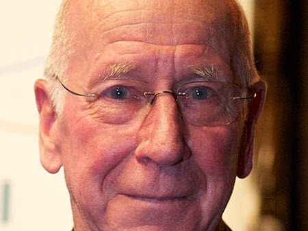 Le footballeur anglais, Bobby Charlton