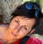 Mme Nadia Bove