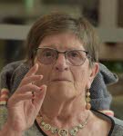 Mme Yvonne Wolff