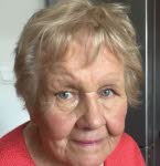 Mme  Yolande Dosdat