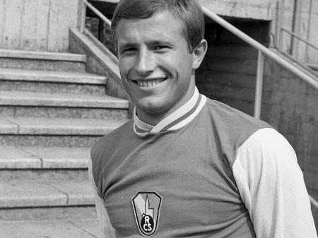 Gérard Hausser, ailier alsacien de légende du football français, s'éteint à 84 ans