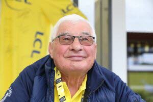 Raymond Poulidor, légende du cyclisme français Raymond Poulidor, légende du cyclisme français