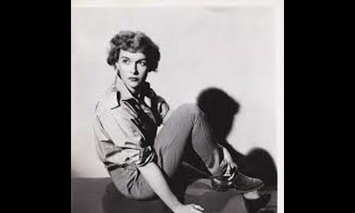 Photographie de Diana DOUGLAS