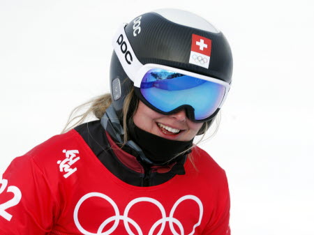 Sophie Hediger, snowboardeuse suisse, est décédée, emportée par une avalanche à 26 ans