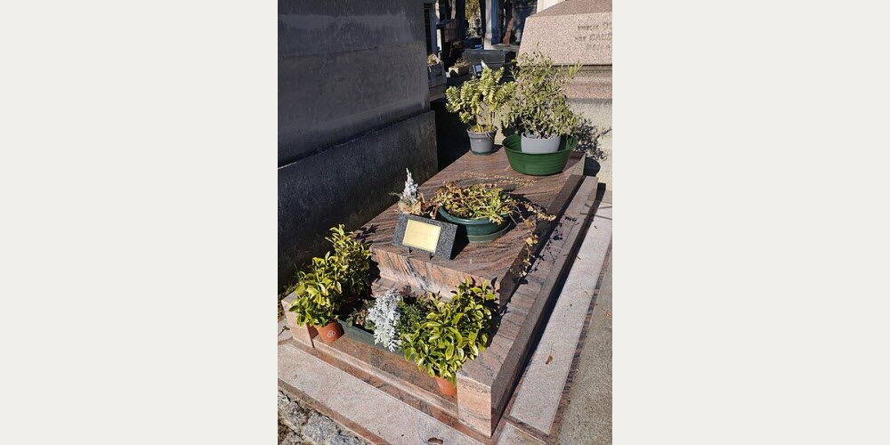 La tombe de Claude Goasguen