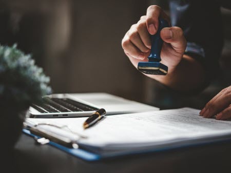 Guide complet des actes notariés dans le cadre d'une succession