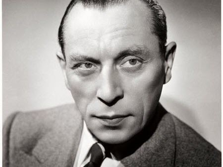 La disparition du comédien, metteur en scène et directeur de théâtre français Louis Jouvet