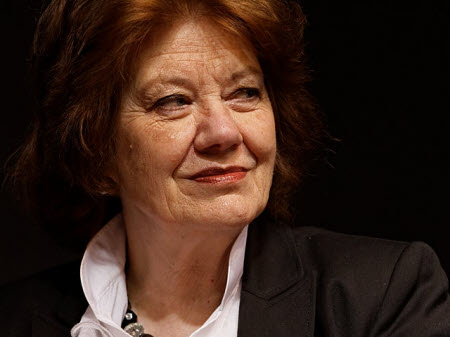 L'auteure de polar britannique au passé sombre Anne Perry