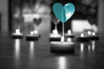 Comment présenter ses condoléances en étant absent à l'enterrement ?