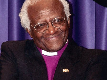 Desmond Tutu, prix Nobel de la paix et icône de la lutte anti-apartheid, est décédé