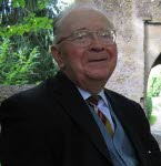 M. Robert Pluntz