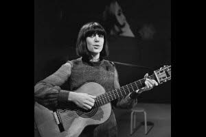 La chanteuse Anne Sylvestre La chanteuse Anne Sylvestre