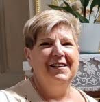 Mme  Josiane Mang