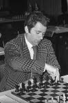 Boris Spassky, l’étoile des échecs qui a défié les légendes, s’éteint à 88 ans