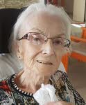 Mme  Irène Papuga