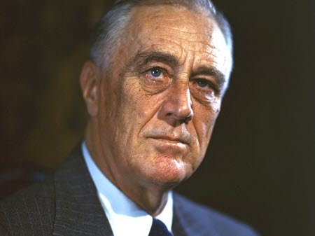 Franklin D. Roosevelt : 32ᵉ président des États-Unis et leader durant la Seconde Guerre mondiale