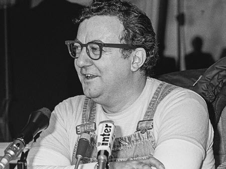 La disparition de l'humoriste et comédien français Coluche le 19 juin 1986