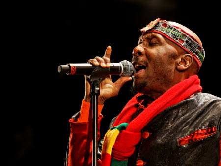 Jimmy Cliff, légende du reggae jamaïcain, s'éteint à 81 ans