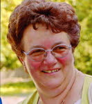 Mme Adrienne Dehaut