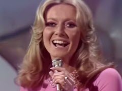 Clodagh Rodgers, icône de la variété britannique et de l'Eurovision, s'éteint à 78 ans