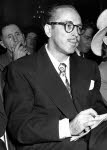 James Dalton Trumbo, la plume des scénarios, laisse un dernier adieu