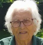 Mme Angela Presti