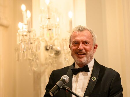 Sam Neill, l'acteur star de Jurassic Park, est décédé le lundi 13 juillet 2026 à 78 ans