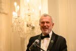 Sam Neill, l'acteur star de Jurassic Park, est décédé le lundi 13 juillet 2026 à 78 ans