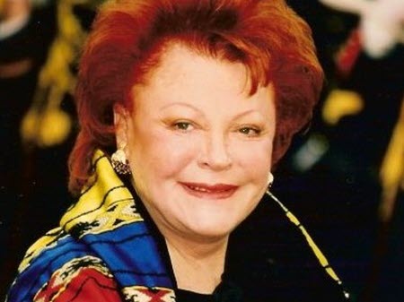 Régine, chanteuse et reine de la nuit, nous a quittés le 1er mai 2022 à l'âge de 92 ans