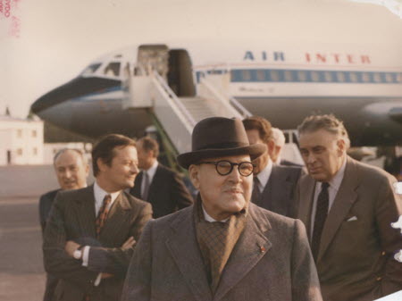 Le décès de l'ingénieur, homme politique et entrepreneur français Marcel Dassault