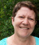 Mme  Yvette Scripesac