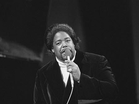 La mort du chanteur afro-américain de soul Barry White le 4 juillet 2003 à l'âge de 58 ans
